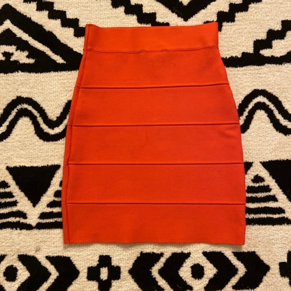 [BCBG MaxAriza] Burnt Orange Bandage Skirt